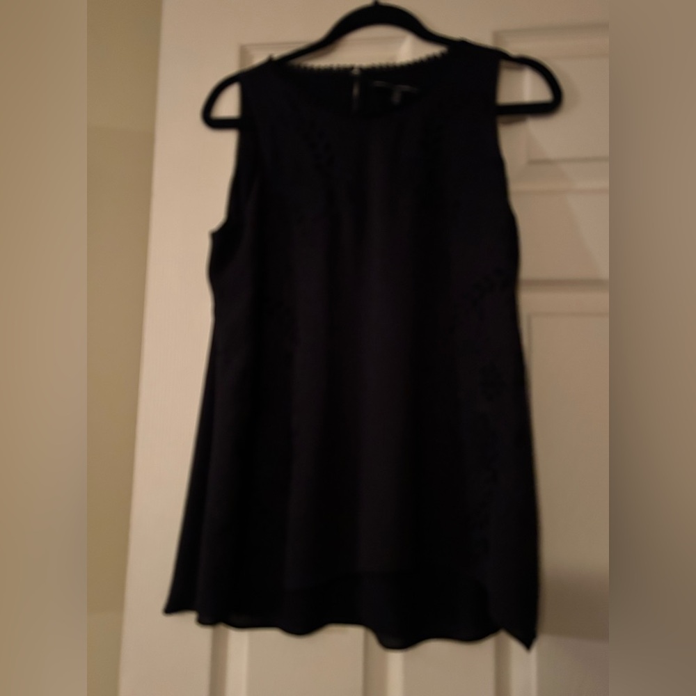 White House Black Market Black Sleeveless Blouse - Picture 1 of 4